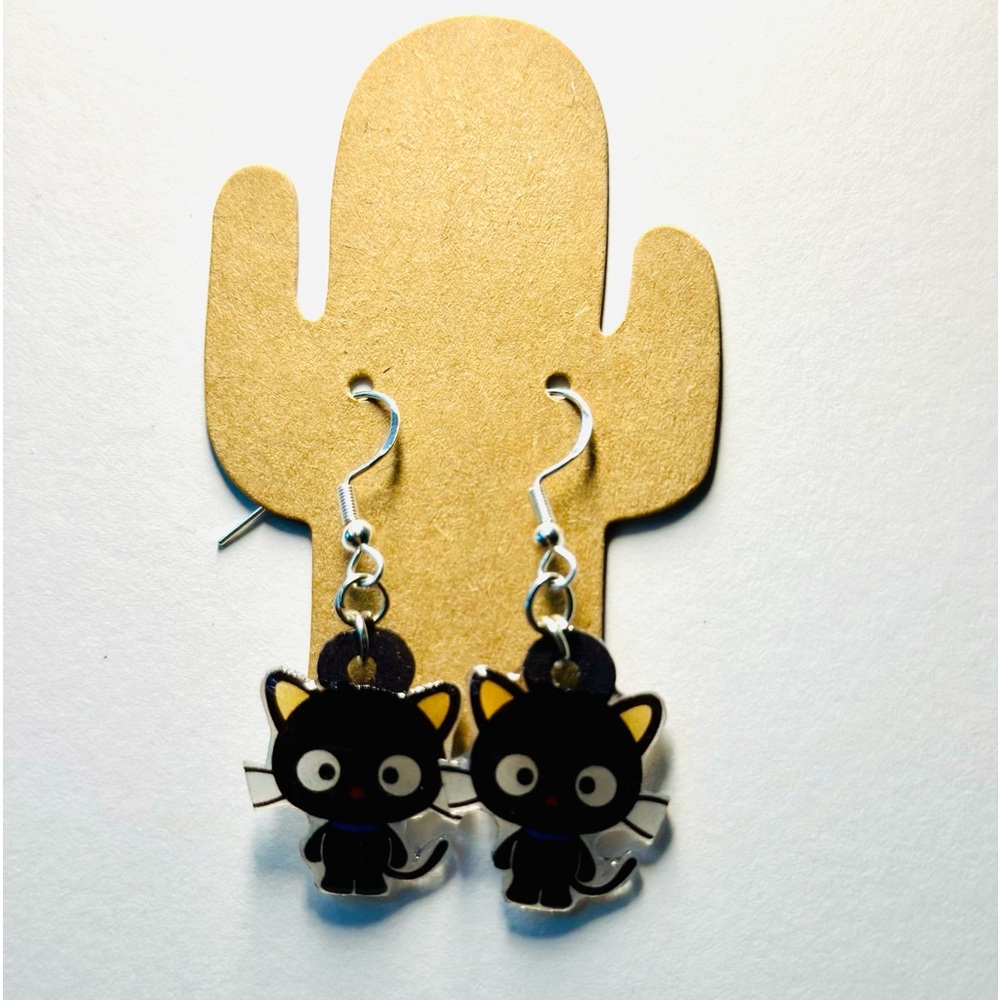 Choco cat earrings